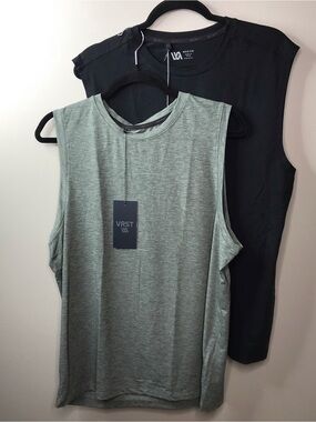 VRST Men’s Muscle Tank two pack Sz Medium